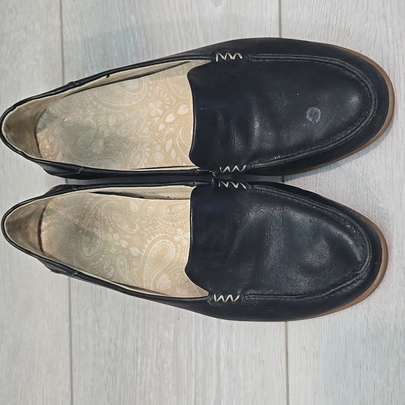 Olukai Women's Kiele Leather Black Loafers Slip On Shoes Sz 8 - Picture 3 of 11